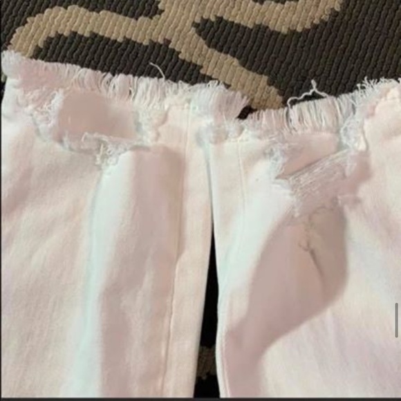 Jeans - Picture 2 of 3